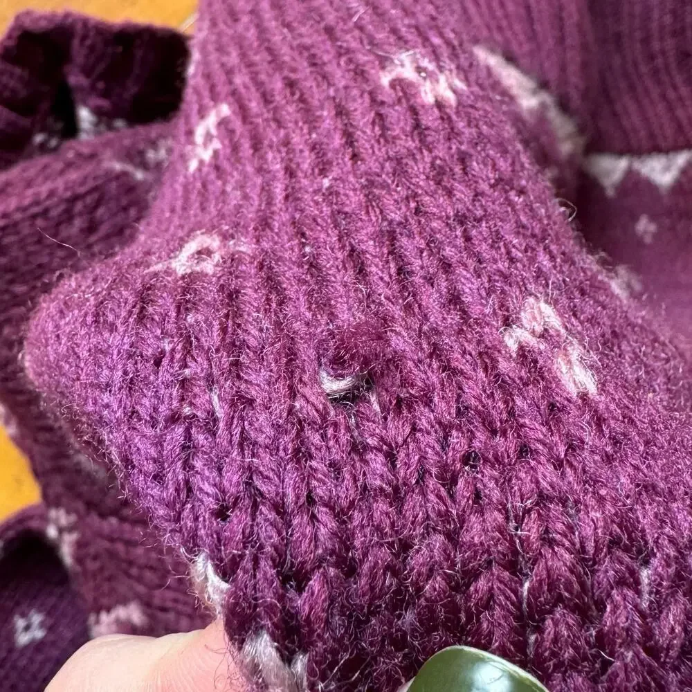 Vintage 1940's Handmade Women's Nordic Ski Sweater - Picture 5 of 7